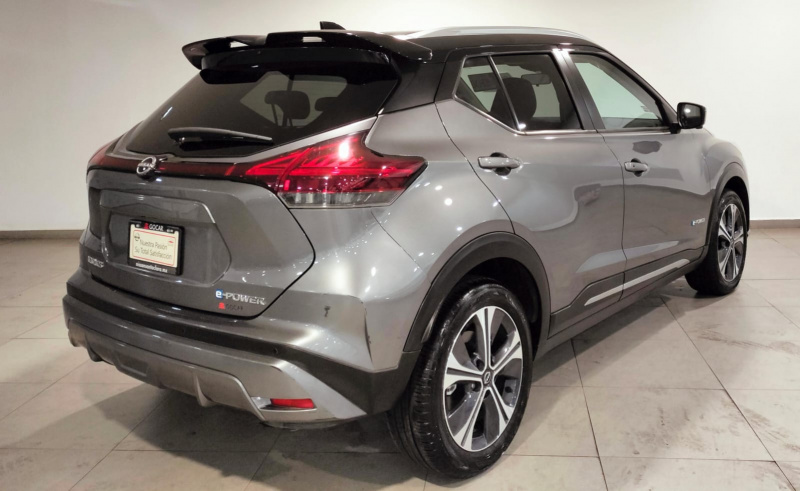 Nissan Kicks  5 pts. Platinum e-Power, E-REV, TA, piel, ADAS, RA-17 (línea anterior) 2024